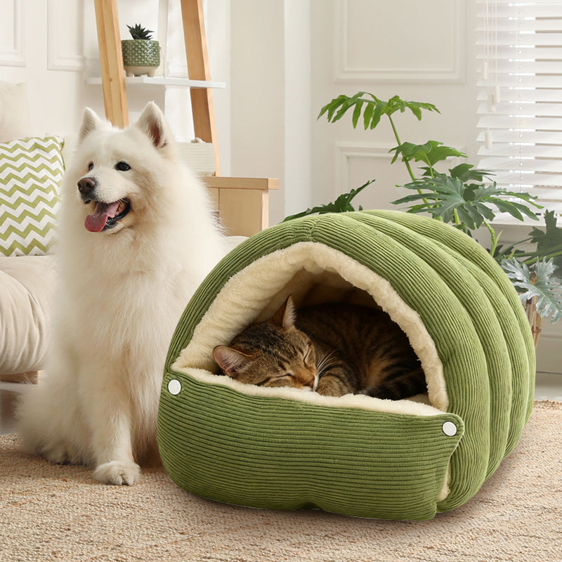 SnuggleNest – The warm retreat your pet loves