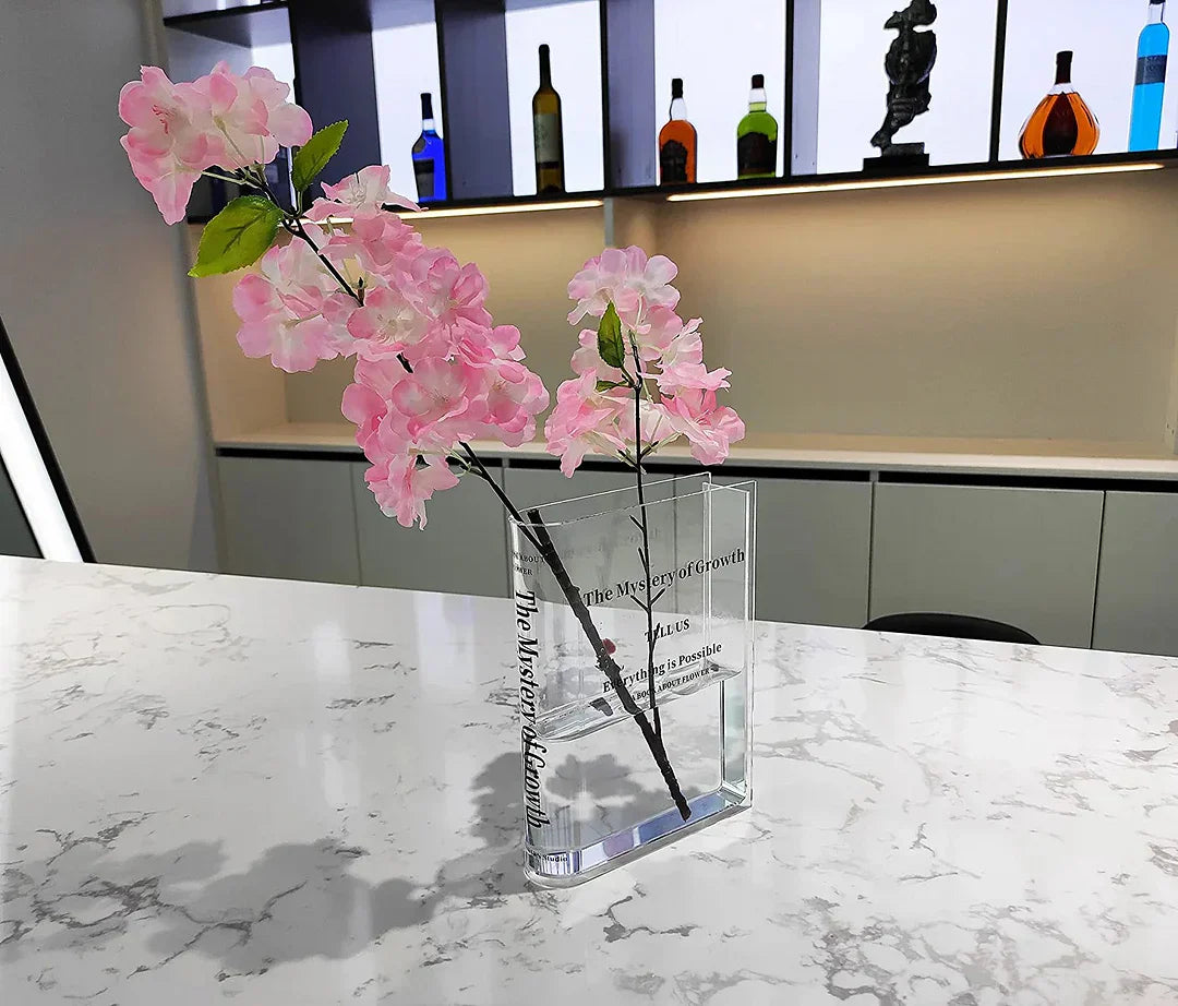 BookBloom – Your Artistic Statement Vase for Any Space!