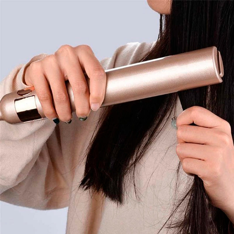 WaveLuxe Pro – One device. Smooth. Curly. Perfectly styled.