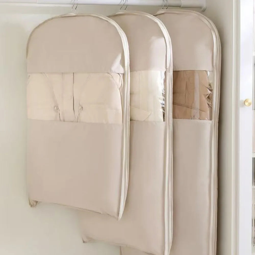 NeatGuard – The Practical Clothing Protector for Home & Travel