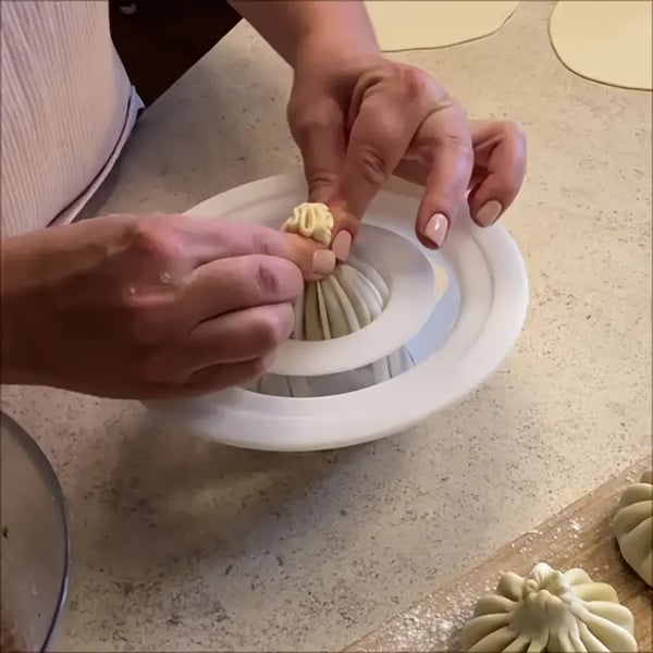 BunCraft – Perfectly Shaped Buns and Dumplings in Seconds!